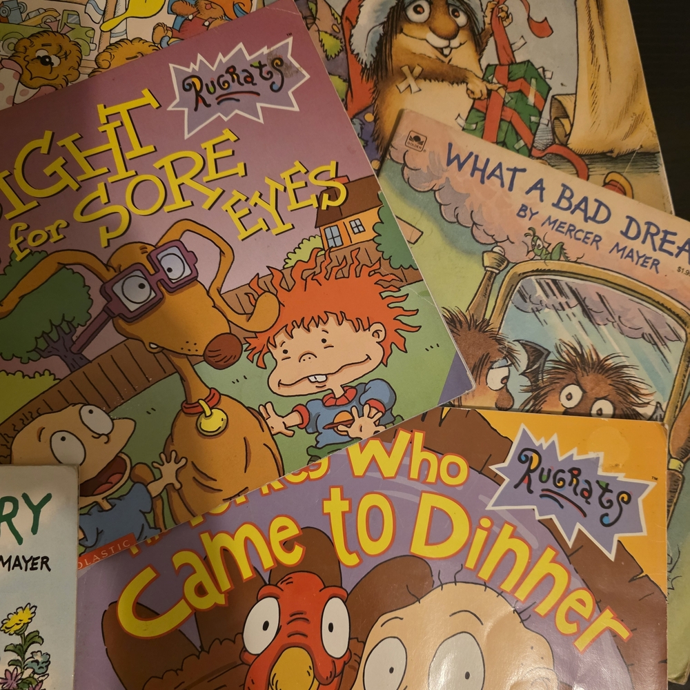 16 Storybook Collection - Picture 6 of 7